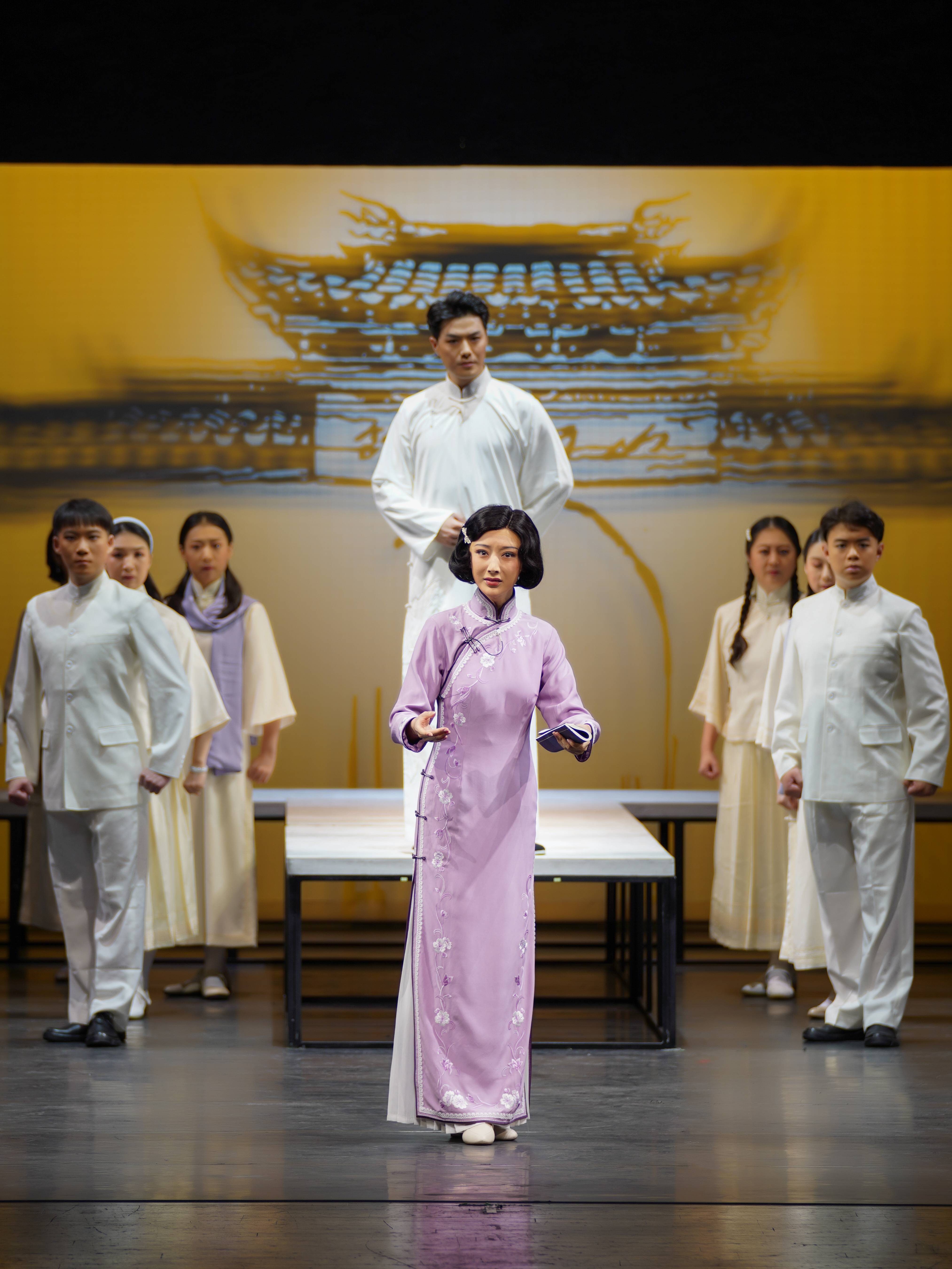 新编现代京剧石评梅如何唱出诗化的程派唱腔丨专访