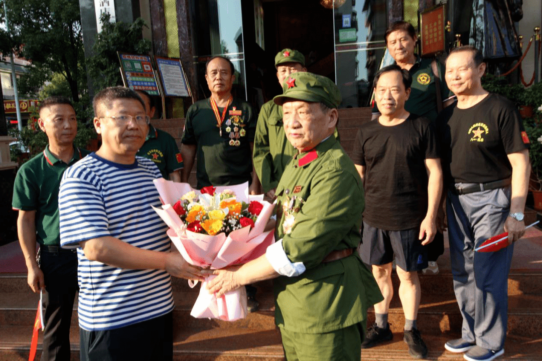 宜章烈士照片图片