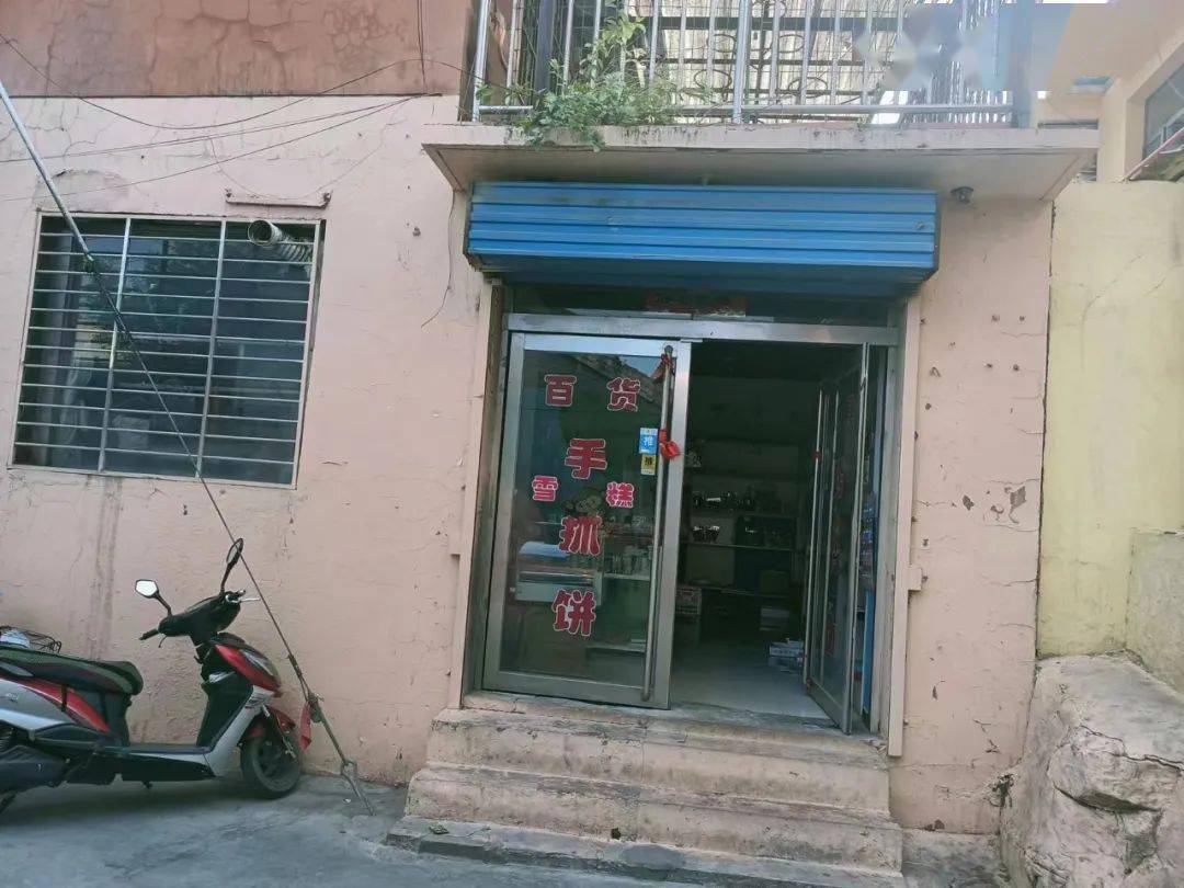 位于静乐县汾河大街南(新建小学斜对面东关巷),一间门面出租,水电齐全