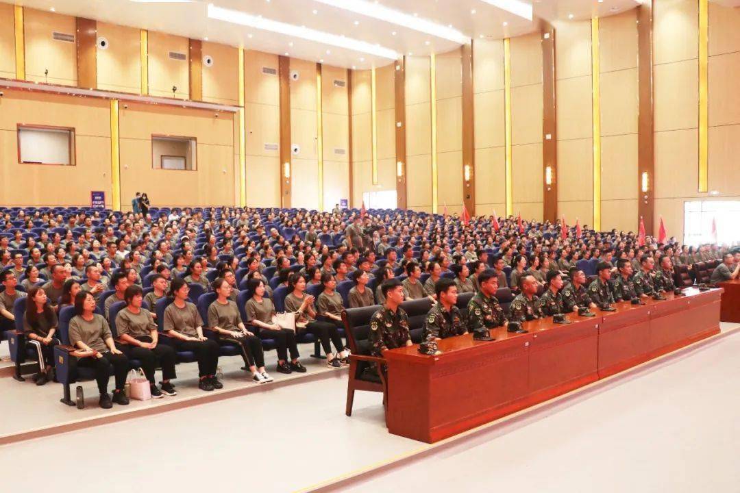 慈海集团董事长徐培利,诸城市委原常委,诸城市武装部原政委薛宗刚