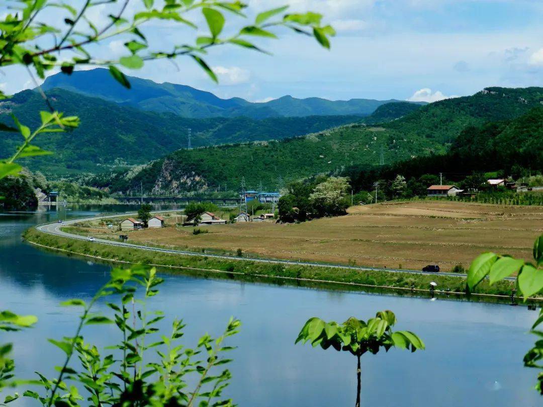 太子河向北流經青石嶺.太子河向北流經青石嶺.