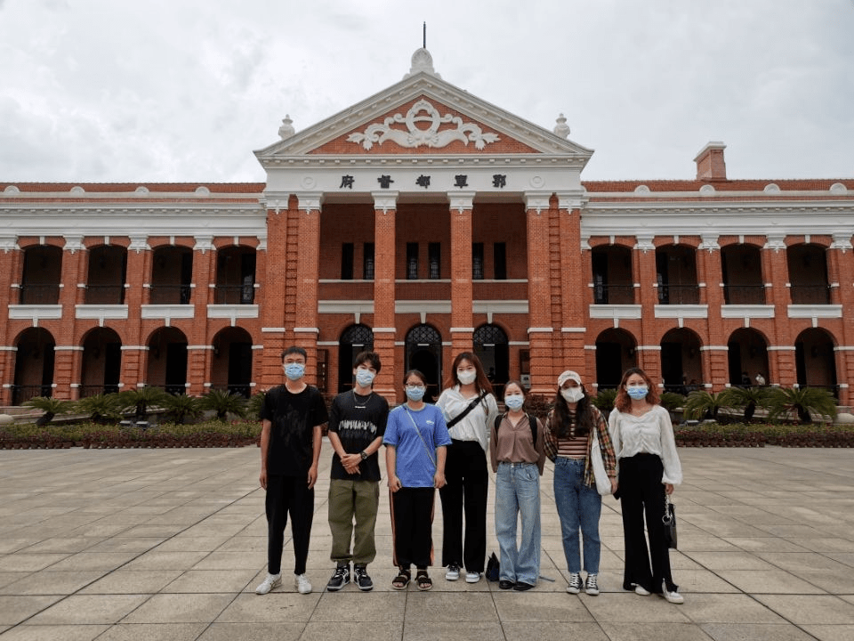 辛亥革命武昌起义纪念馆是依托中华民国军政府鄂军都督府旧址(即武昌