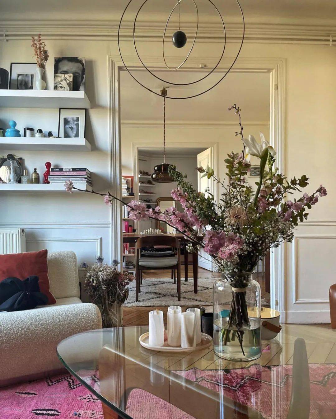 08ig leiasfez#鲜花 绿植像鲜花,绿植也是法国人家中常见的装饰元素