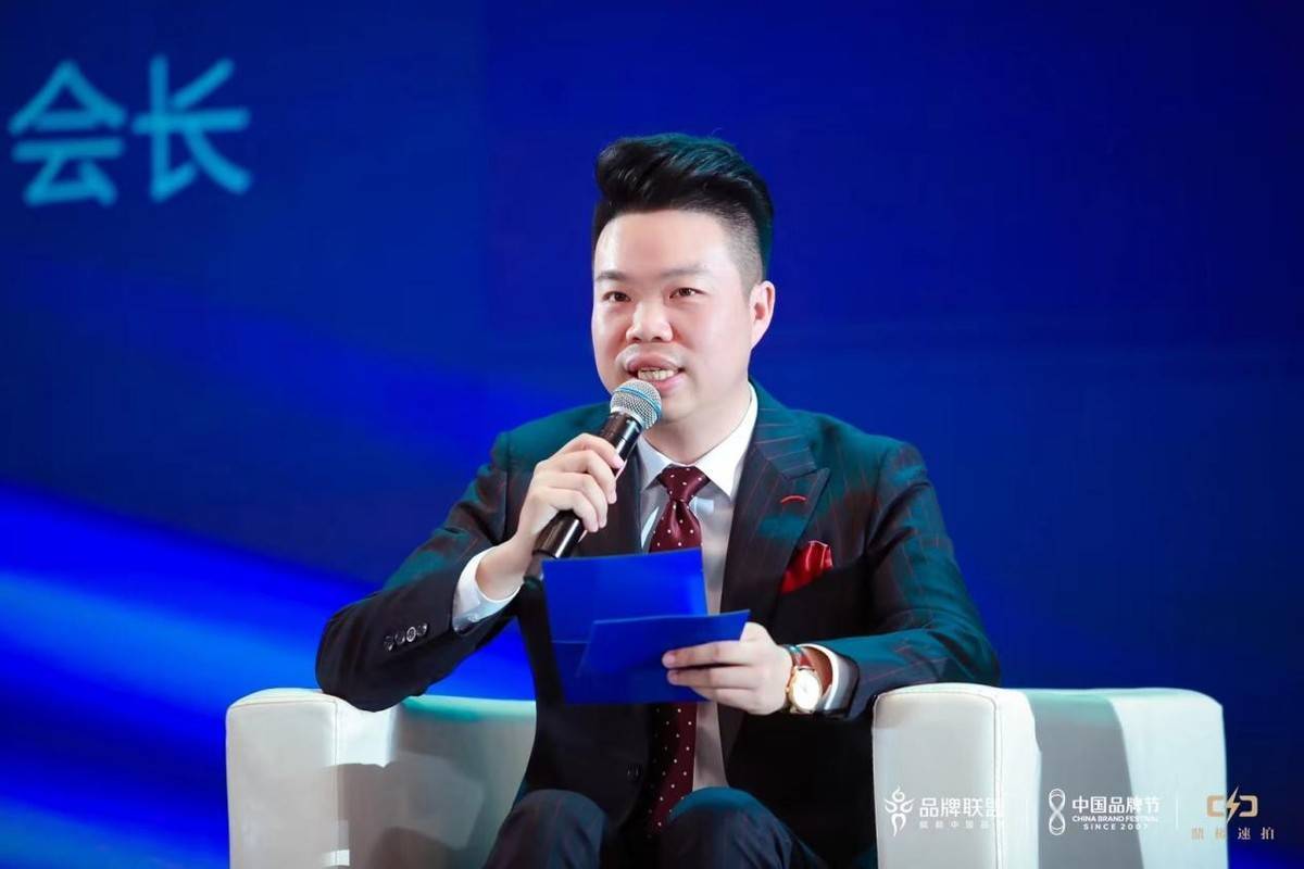 思凯乐户外董事长曾花,贵州省刺梨研究院执行院长,7日c品牌创始人汤文