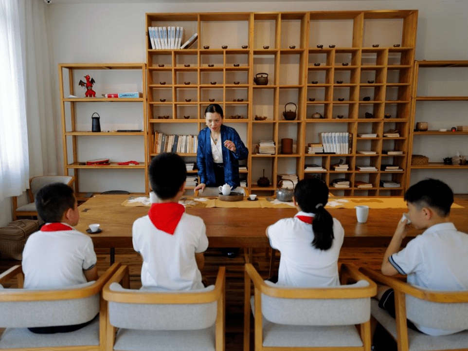 小学新荷校区四(17)中队博雅小队探访"径山茶宴"遗址_文化_素食_礼仪