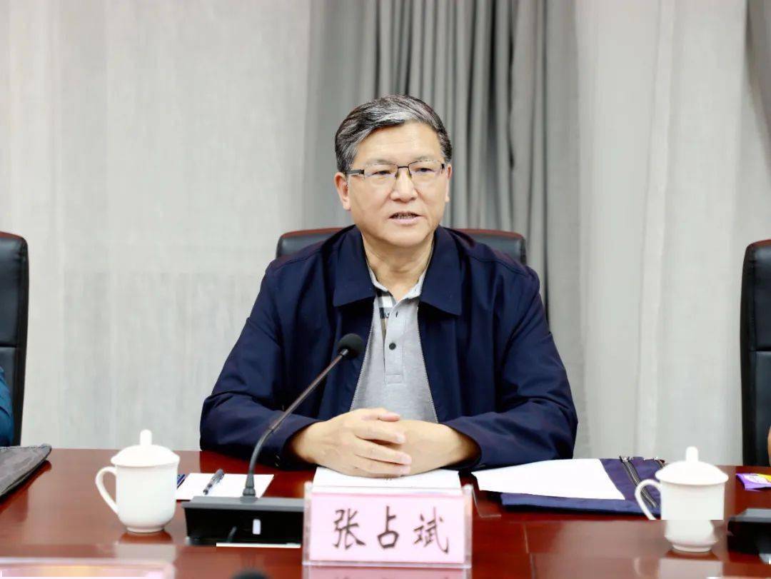 中央党校马克思主义学院院长张占斌一行来玉树调研_工作_会议_中国