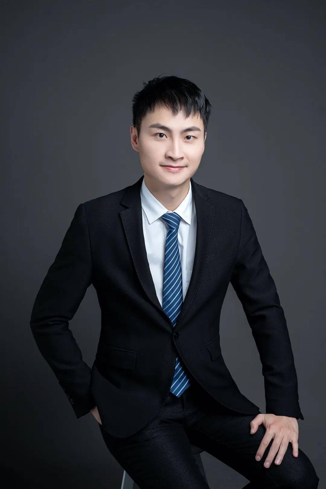 看他们一路逐梦前行!_李茂_余倩楠_实习