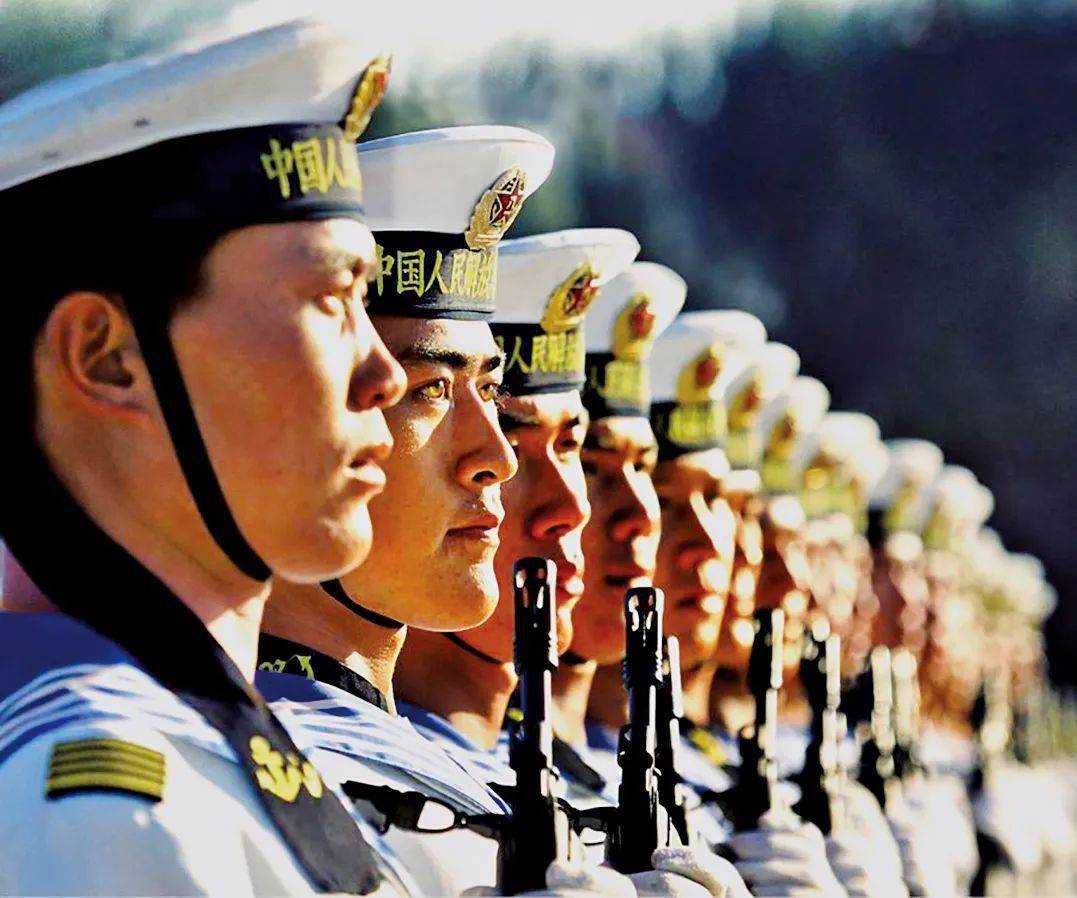 摄影师:王松岐:踏浪蹈海,行山摄川_部队_南沙群岛_水兵