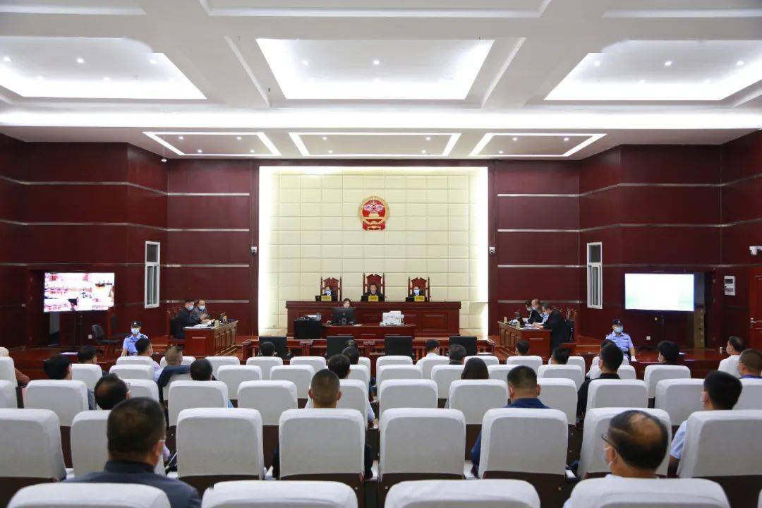 泾源县人民政府县长马晓红作为行政机关负责人出庭应诉