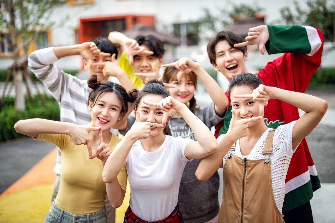 杭州龙湖冠寓丨六大关键词,为城市年轻人安居圆梦_租赁_运营_住房