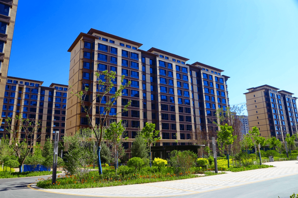 万隆地产·南湖国际荣获嘉峪关市首家"交房即交证"荣誉单位!