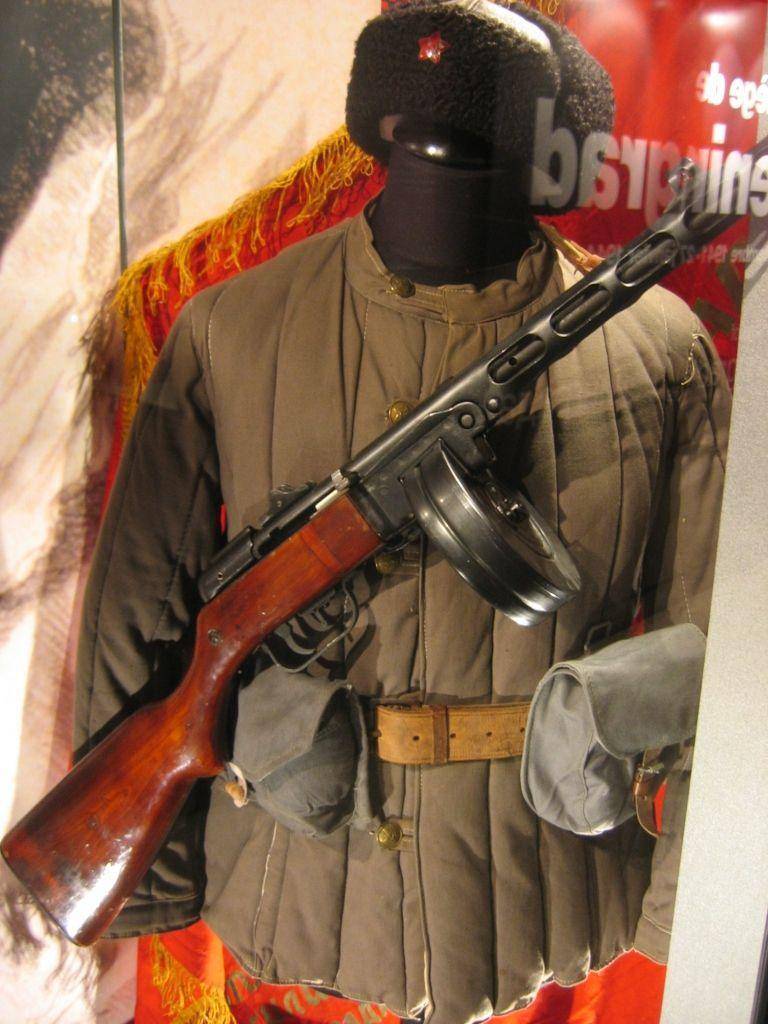 二战苏联红军的5款枪械,精度高火力猛,影响后世轻武器的发展