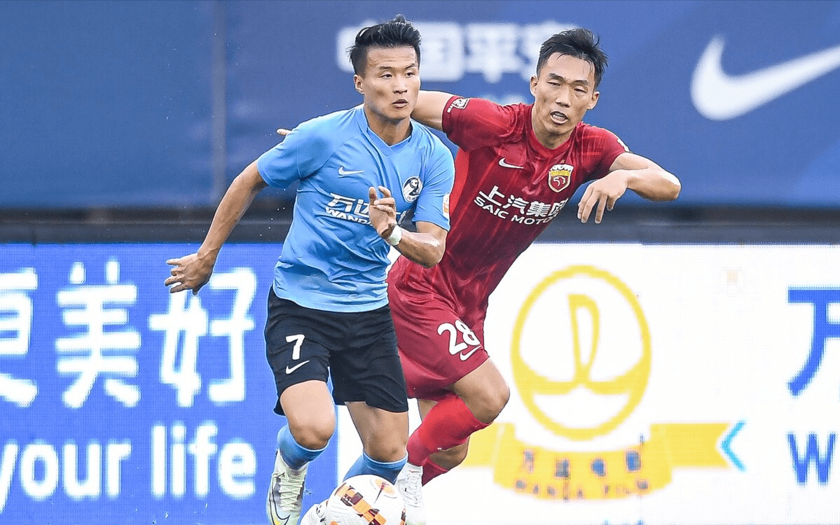 大连人队新援或增至八人!