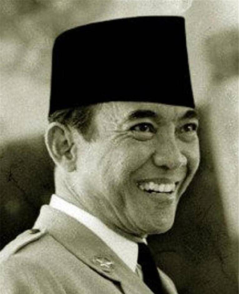 尼西亚国父,56岁时候爱上17岁少女,当场宣布:我老婆_苏加诺_印尼_独立