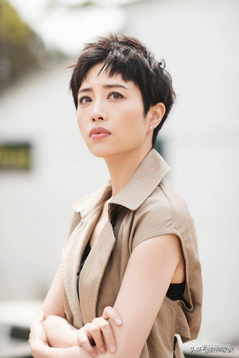 "星三代"张龄心:戏里戏外一样敢爱敢恨,和名导低调恋爱20年_扈强_明星