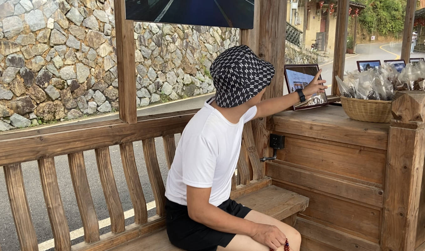 施暴者杨槠策:打余秀华被逼,自称"写作天才"不图名利_母亲_女儿_网友