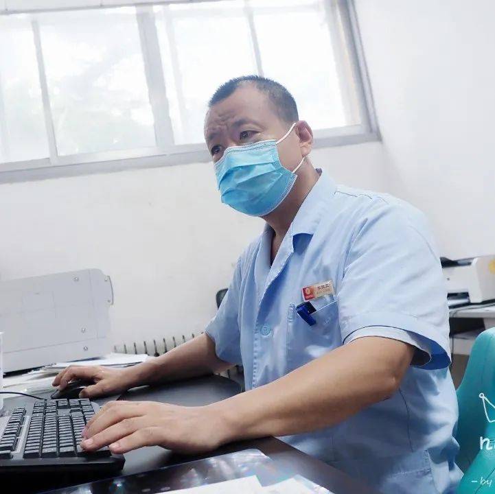 【医师风采】“我是你的眼,能够准确的在影像中,看出它不同”——德艺双馨医师李执正_临床_诊断_医生
