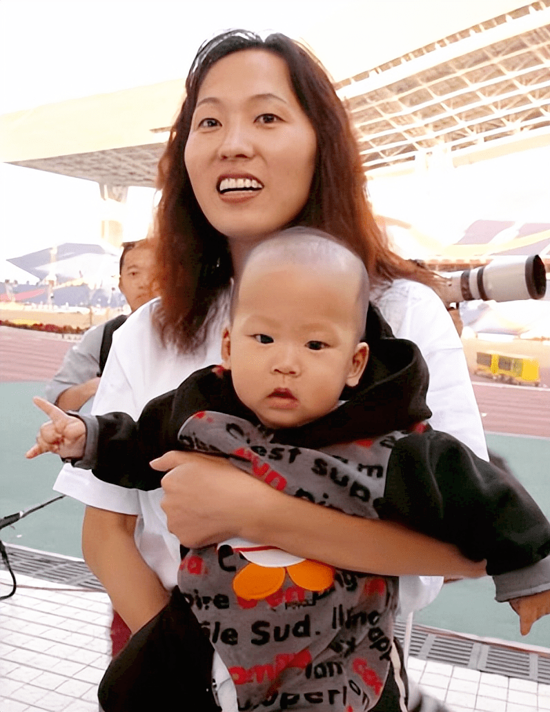 "东方神鹿"王军霞:两次离婚,都是为了让自己和孩子幸福快乐_马俊仁