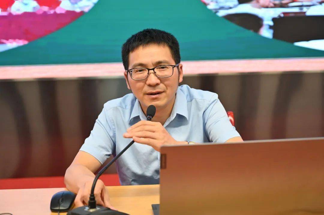 推进教育高质量发展丨毕节东辰2022秋期教职工培训_工作_李开贵_教学