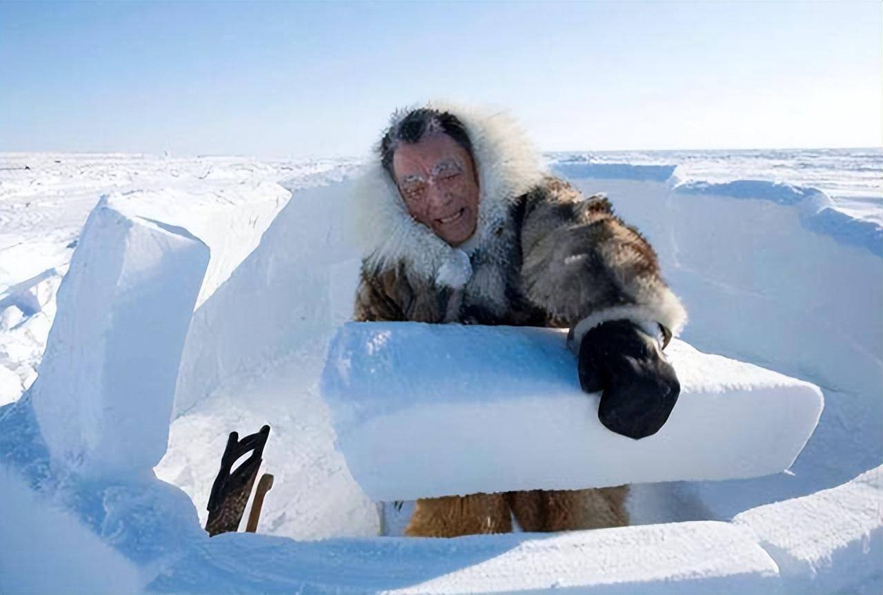 在屋子里生火,雪不会化吗?_北极_冰砖_地区