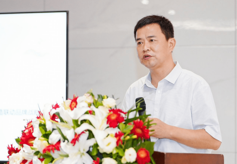 友花业有限公司总经理张奇崖致辞徽州区副区长何建中致辞8月23日上午