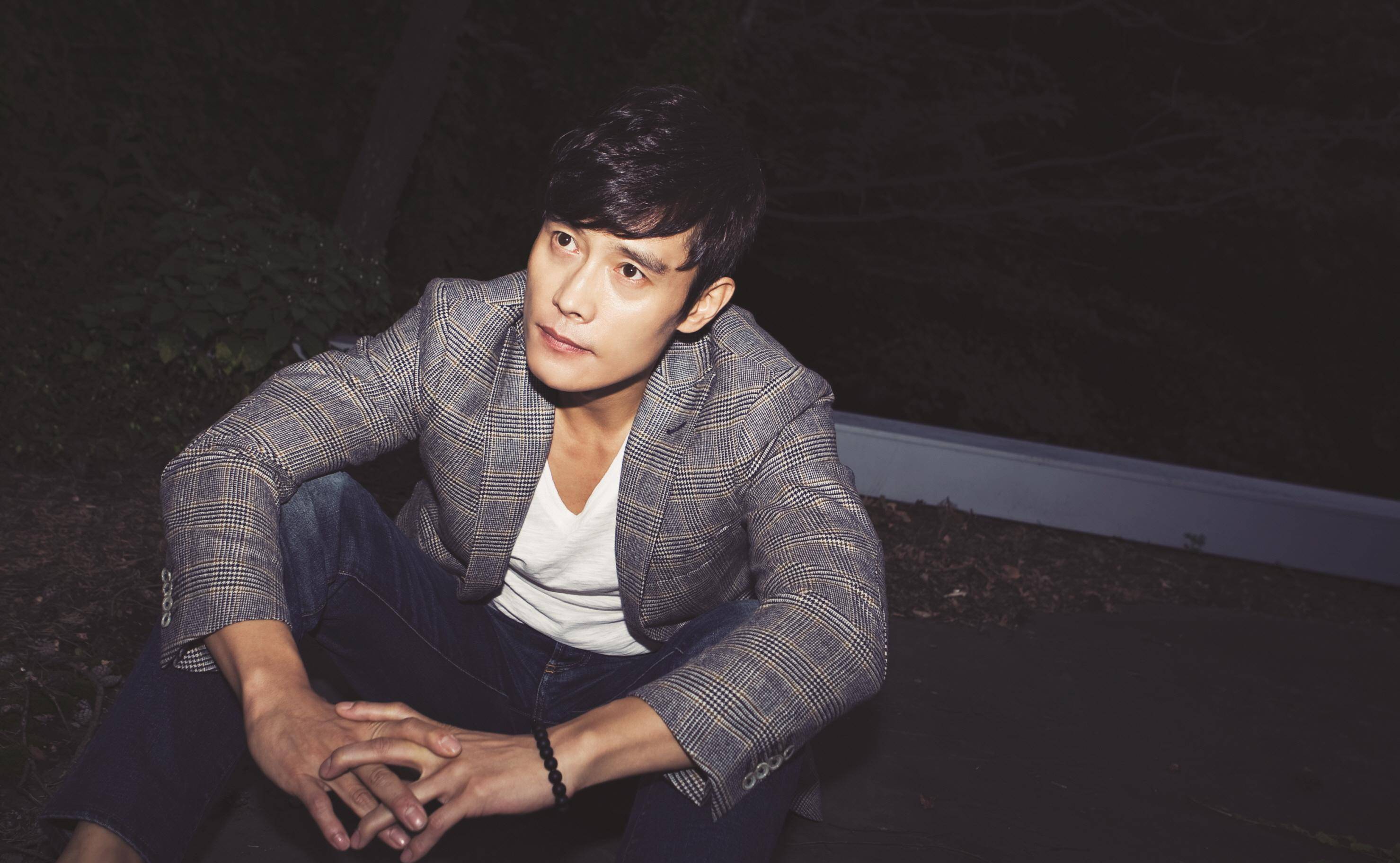 国外渣男李秉宪:与宋慧乔热恋,在妻子孕期不忠诚,将小三送进监狱