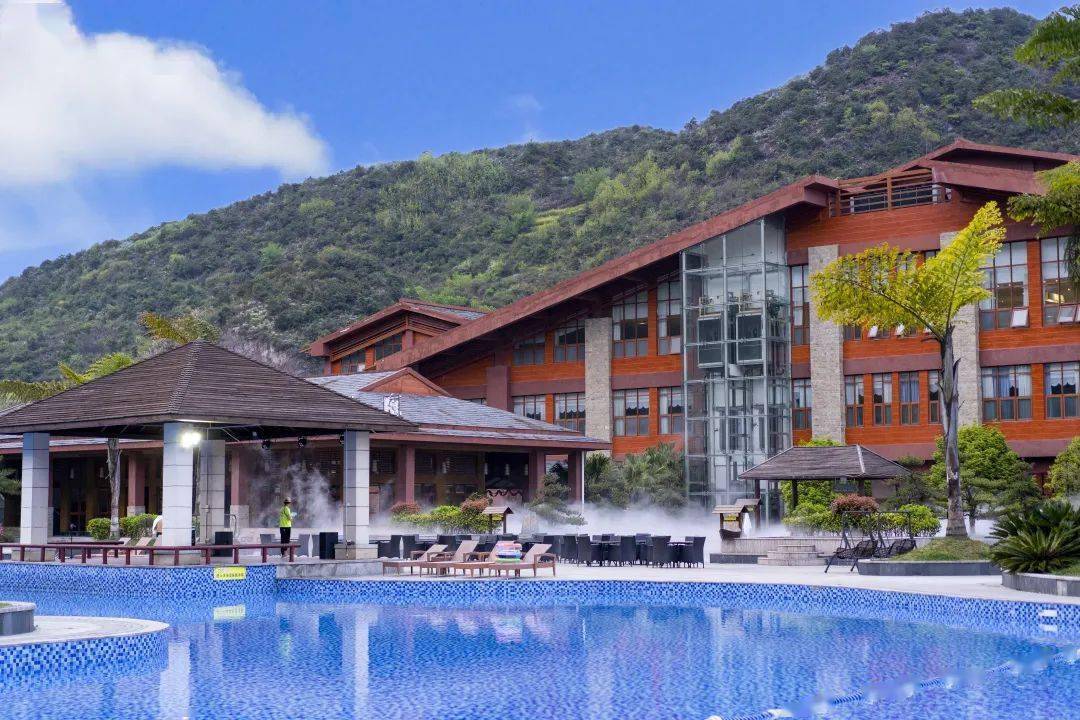 来源:六盘水六枝龙井生态温泉度假区返回搜狐,查看更多