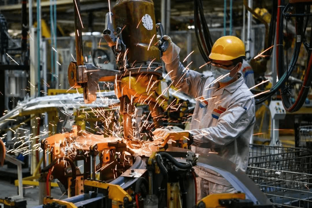 神龙汽车"工匠天团"杨祉刚:传承工匠精神,造良心好车_搜狐汽车_搜狐网