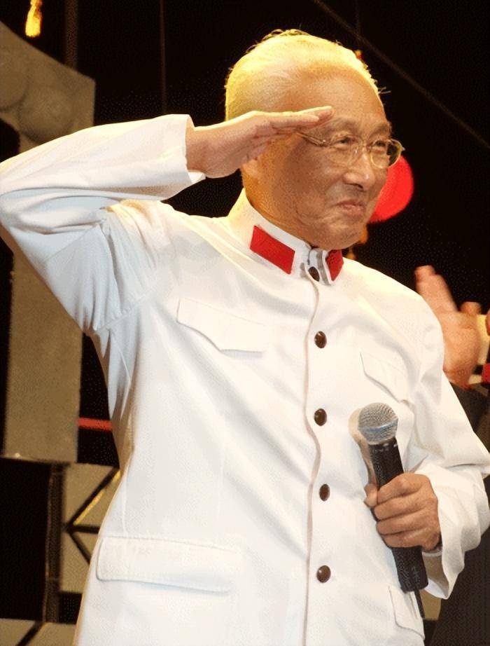 老戏骨仲星火:一生与亲情无缘,被父母子女抛弃,91岁抱憾而终_女儿