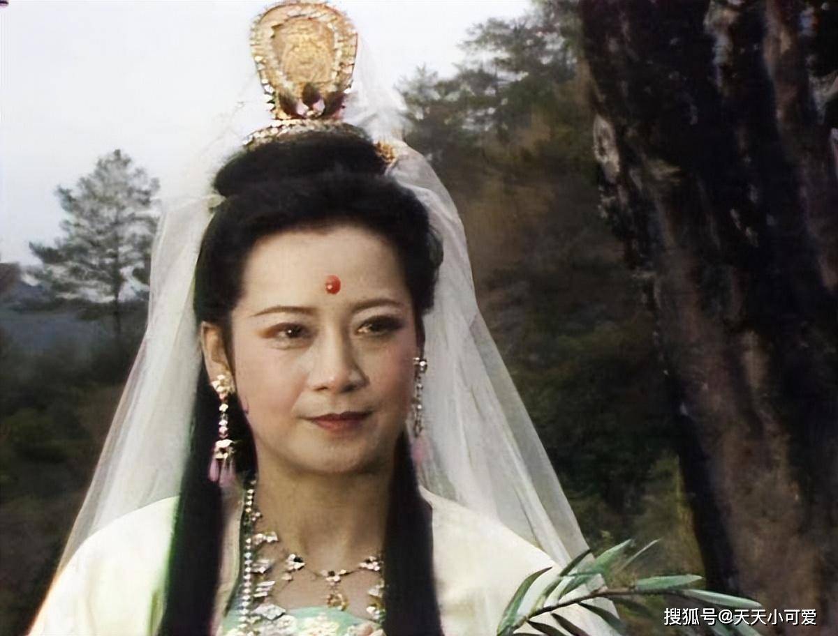 盘点西游记中的绝美女配,玉兔精仅排第二,嫦娥未进前三_杨洁千_老鼠