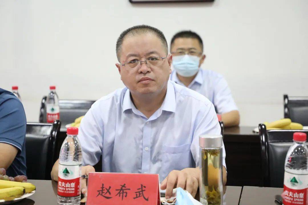 院委会成员,医务科主任赵希武院委会成员,康复医学科主任张维琦院委会