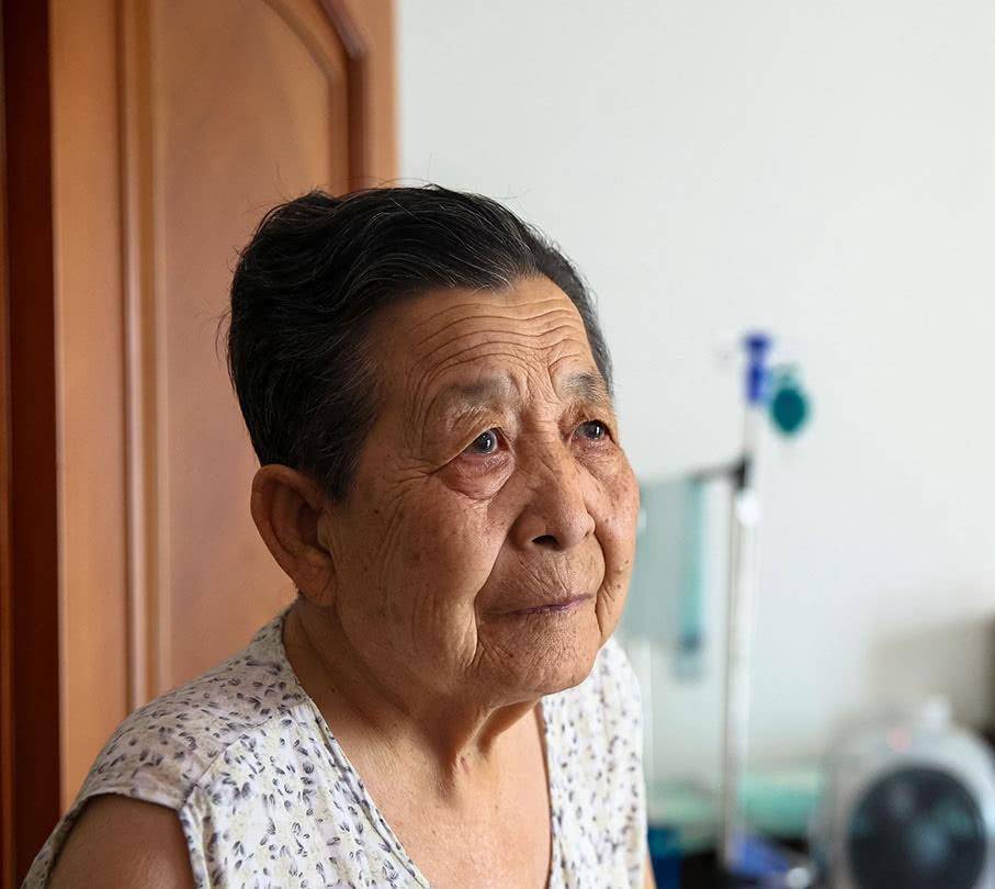 苏征南:南征北战不算苦 想念牺牲战友才最苦_老人_中国人_孙智英