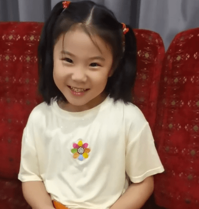 王楠作为乒乓球大满贯球星,是刘诗雯等人的前辈,郭斌和刘诗雯在这次