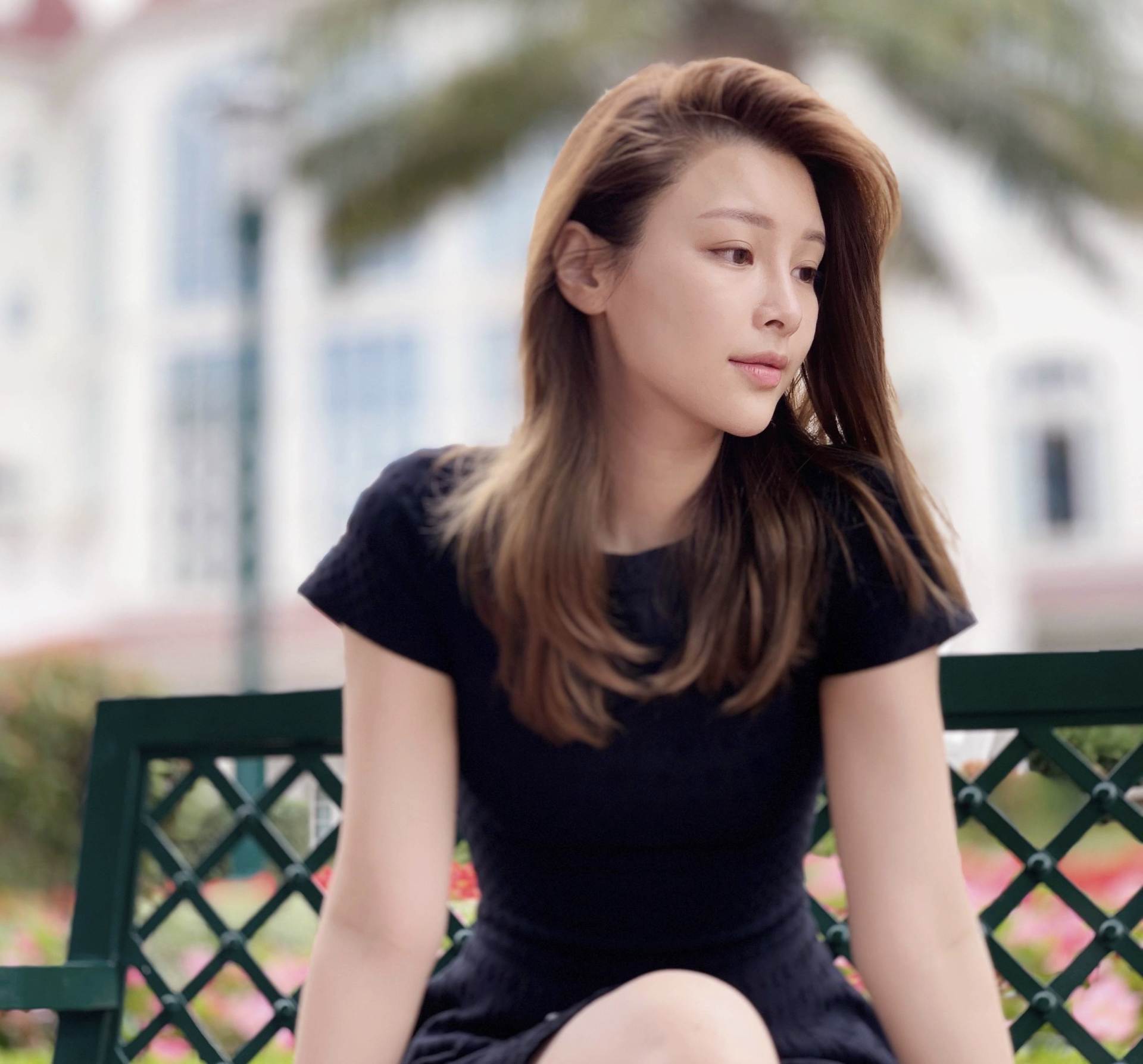 开200万支票送母亲,美容生意月入百万_蔚雨芯_网友_演艺事业