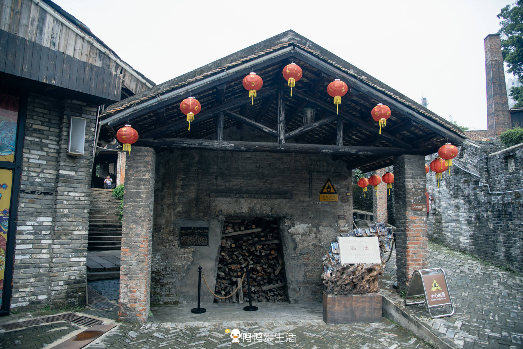 世界现存最古老的柴烧龙窑,500年薪火相传,至今仍在工作_南风古_佛山