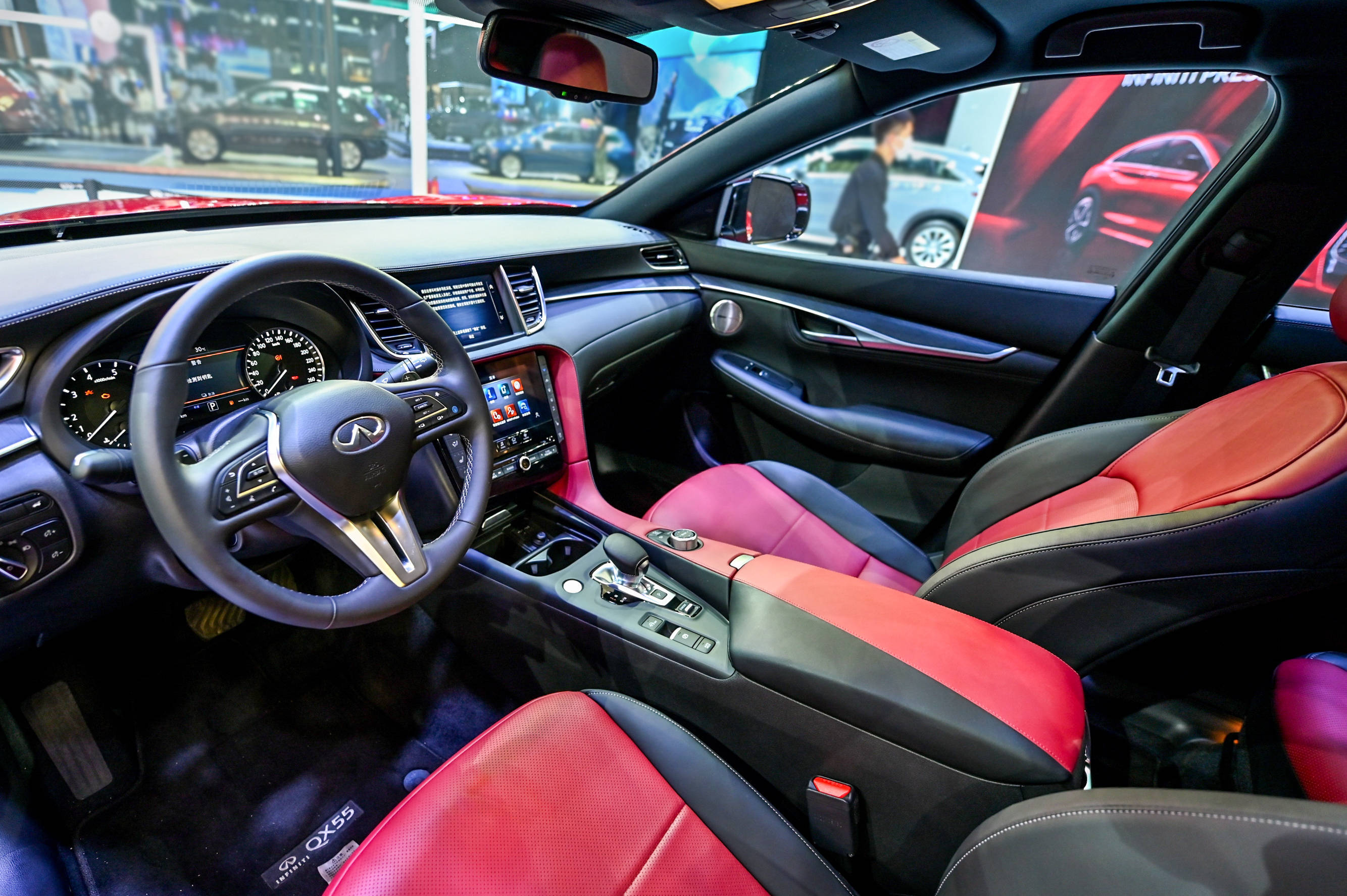 践行豪华新格调,全新英菲尼迪qx55上市