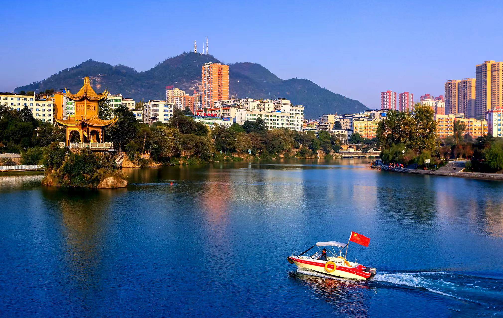 "五个推进"碧江高质量发展新篇章_四化_旅游_经济