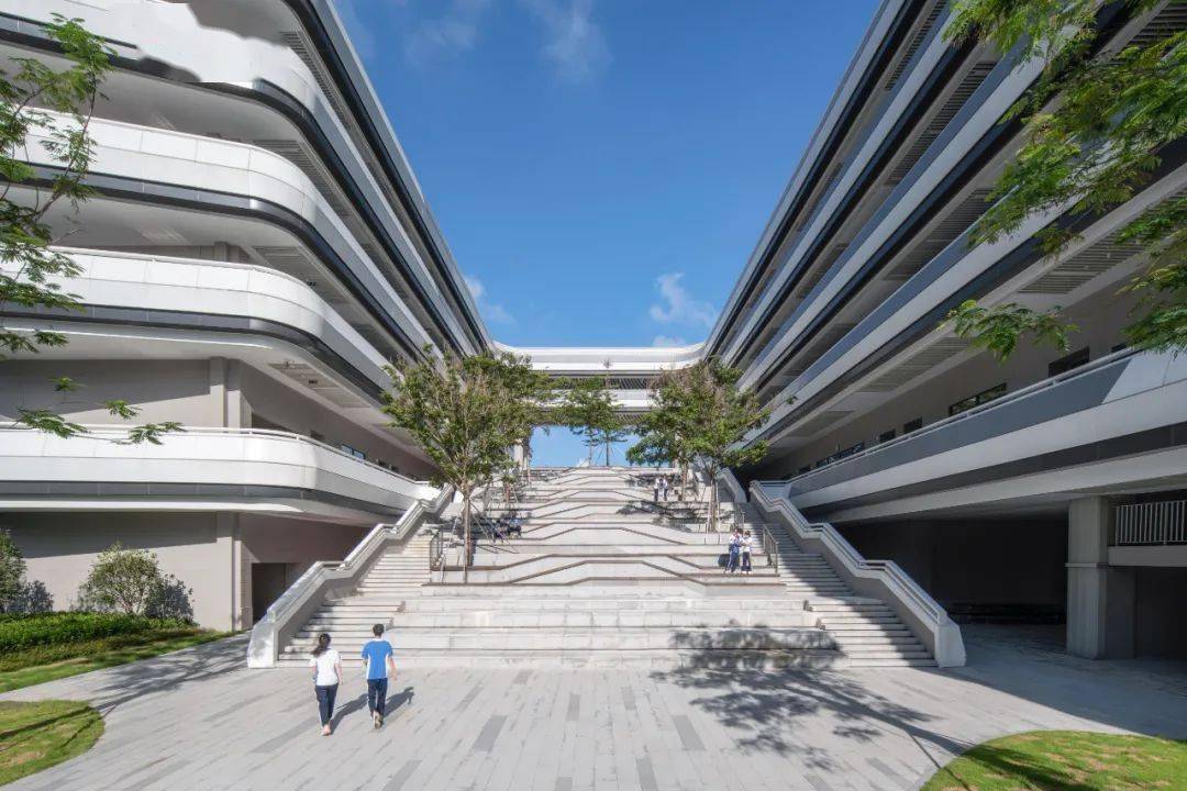 科幻感十足的"理工科技特色"高中 — 深圳格致中学_空间_灿铭_校园