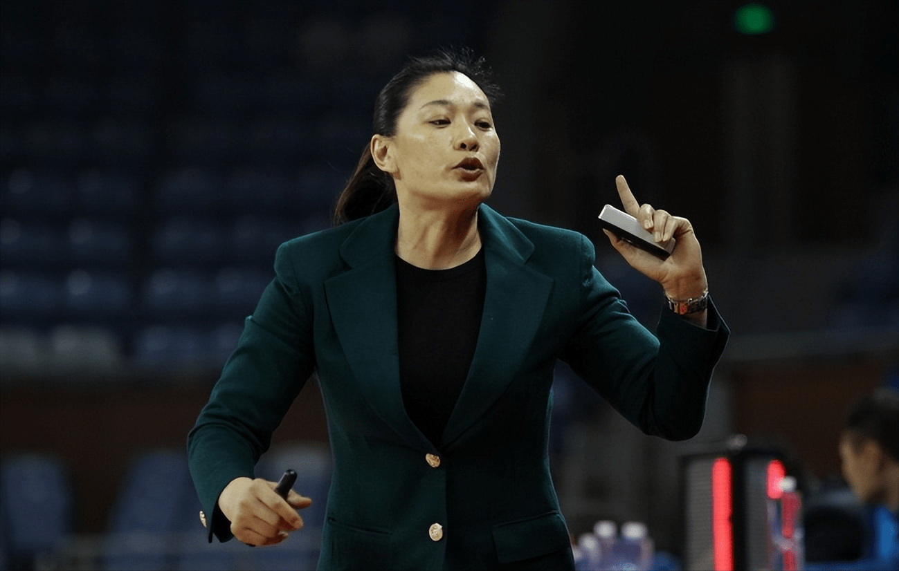 中国女篮征战亚青赛,pk澳新日韩四强,名宿带队盼佳绩_李昕_wcba_山东