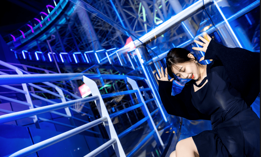 勇敢者的游戏,一起挑战!抖音爱好者,一定对福塔的这项网红挑战不陌生.