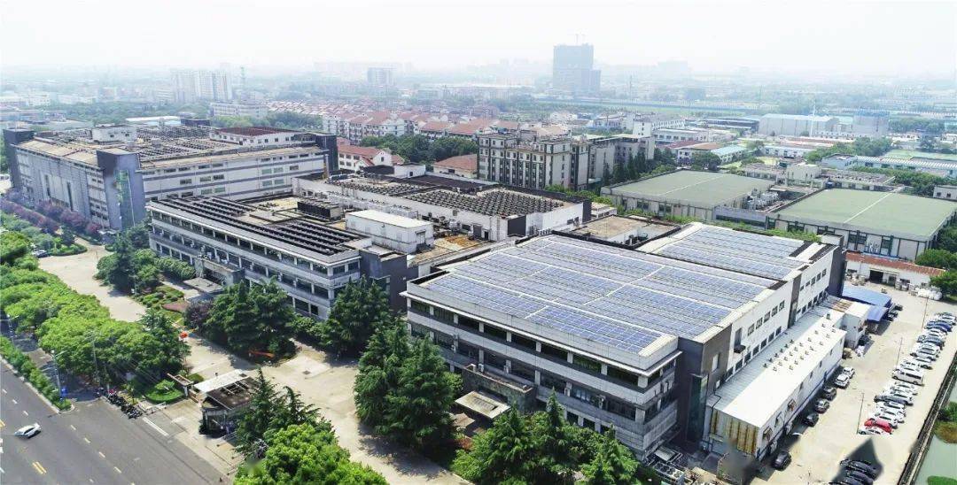 瑞仪光电(苏州)有限公司现代化厂房.