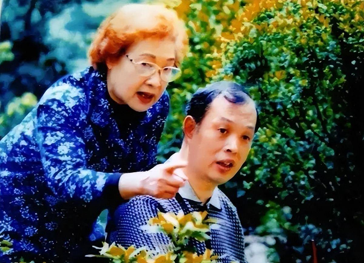 "跨世纪美人"秦怡:光环无数,却一辈子苦得好像都没有甜_金焰_陈天国