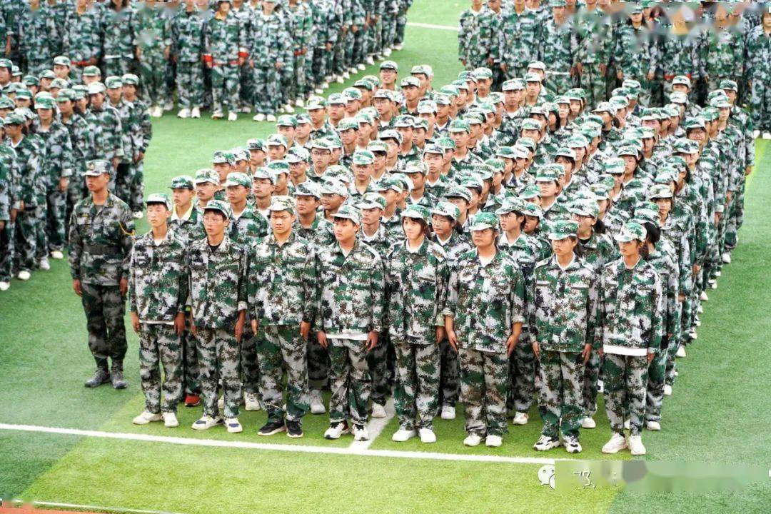 邓州市二高中2022年秋季军训纪实