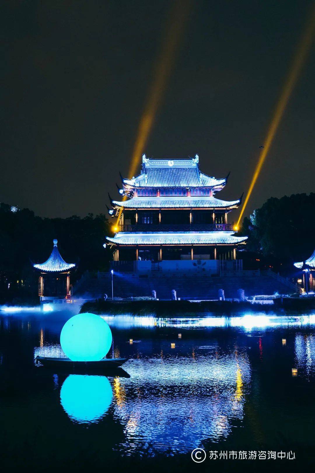 苏州盘门景区夜景图片