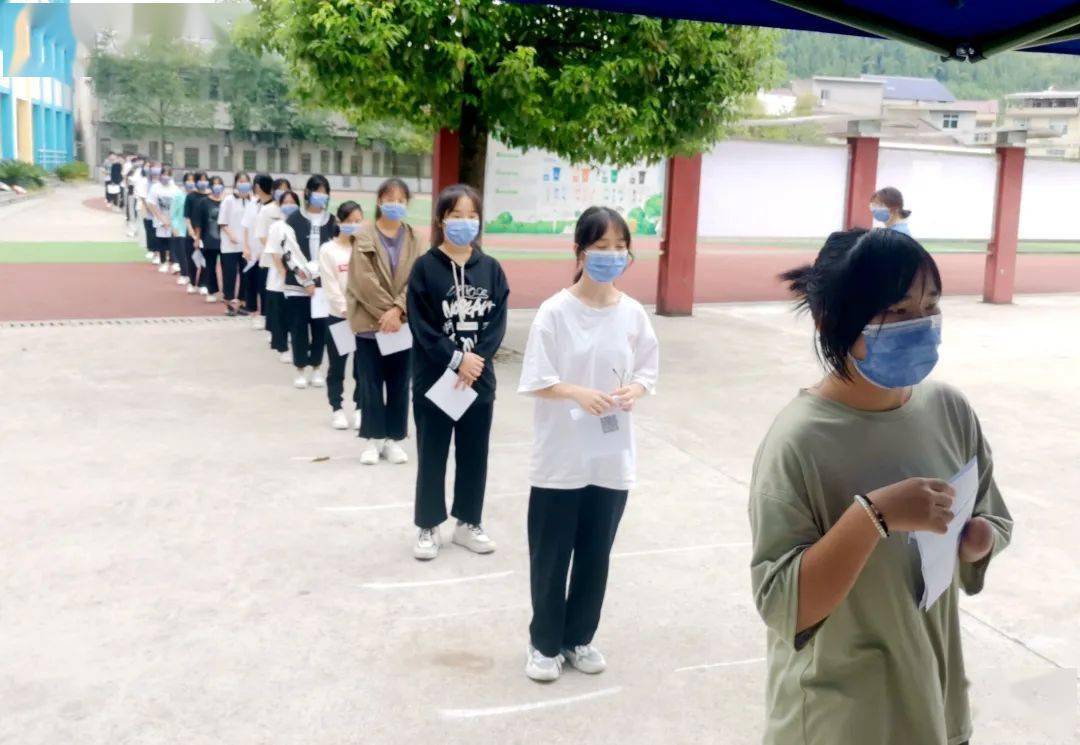 图秀山高级中学供图为更加科学精准做好我县秋季学期校园疫情防控工作