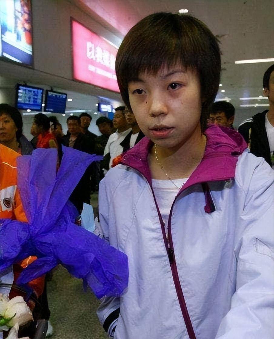 张怡宁在巅峰时期退役,是因为实力,也因为她的伟大_李晓霞_乒乓球