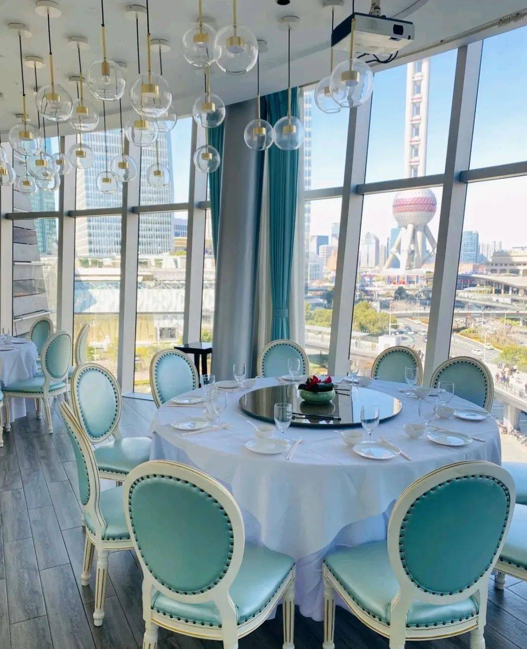【悦泰环球美食自助餐厅】金茂旗舰店|纵览陆家嘴景观!