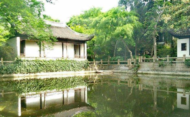 上海隐藏着一座公园，环境清幽历史悠久，门票还只收5元钱