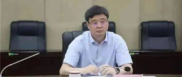 5名“老虎”被集中通报!他到案前一天还在接受宴请_王希静_蔡鄂生_刘宏