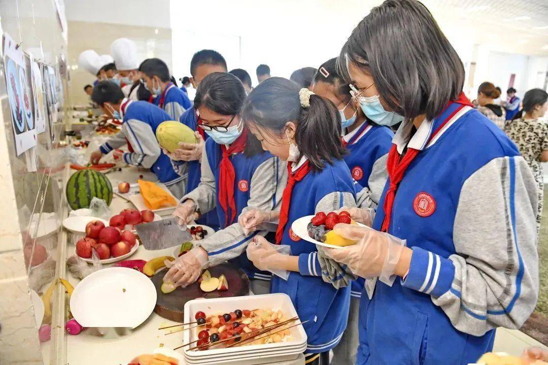 新生物语——关于食堂的12个q&a_中和中学_成都市_校区